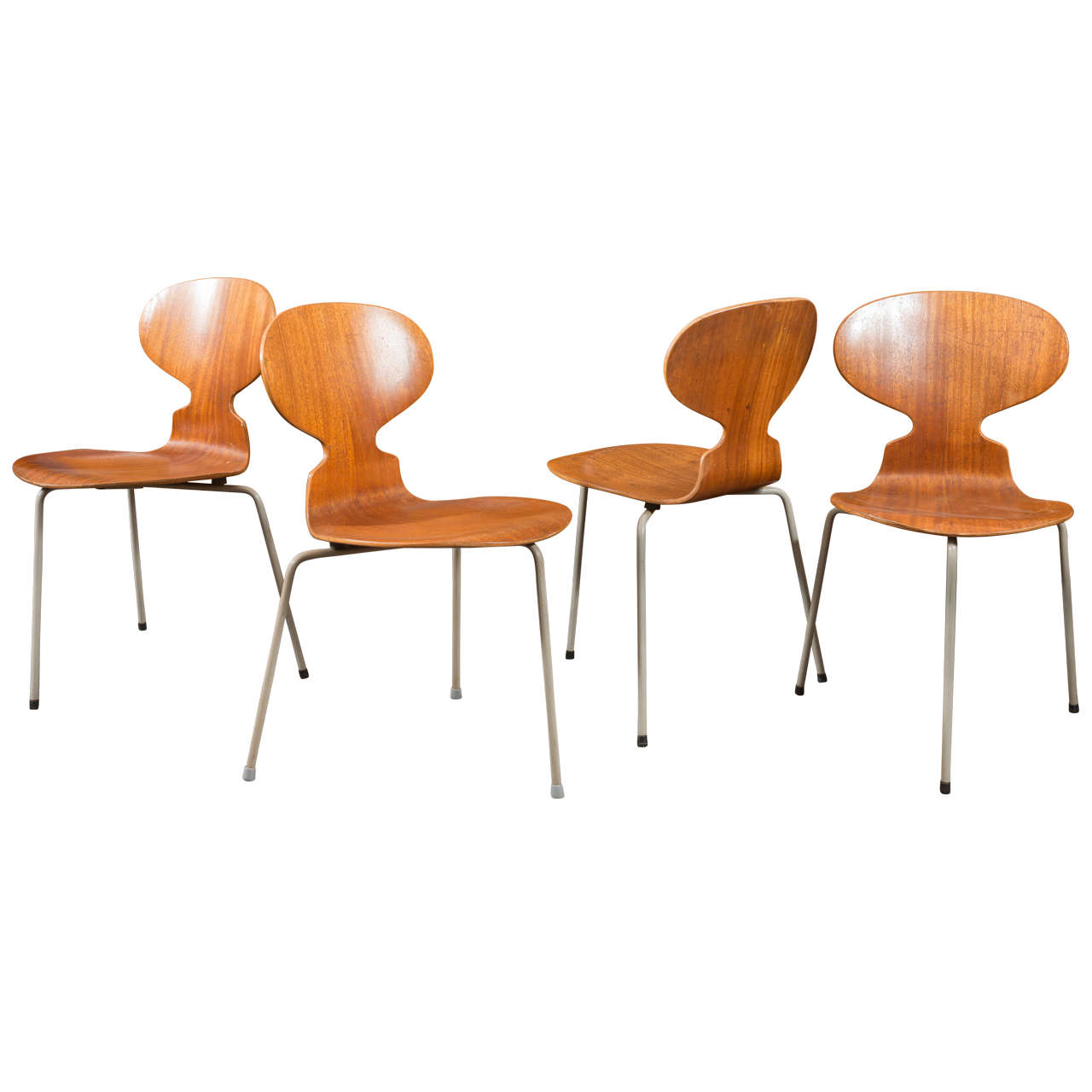 Arne Jacobsen Ant Chairs FH3100