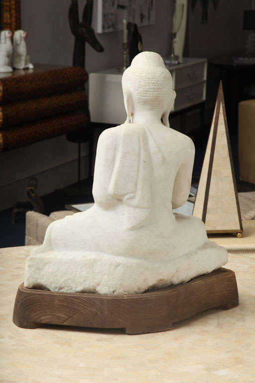 18th Century and Earlier Superb 18th Century Burmese Alabaster Buddha For Sale