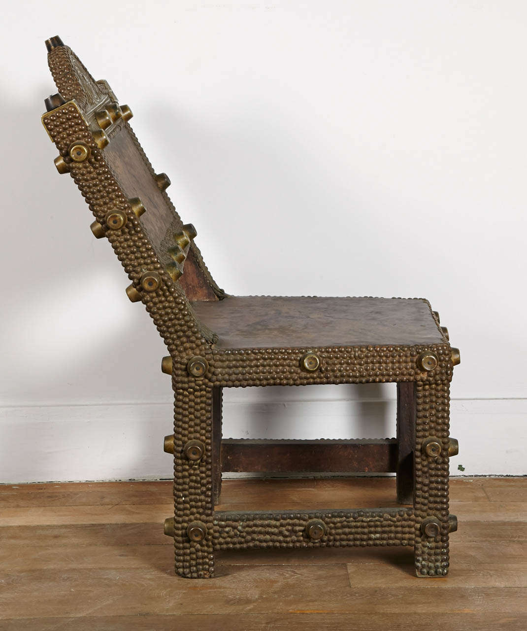 kings leopard chair
