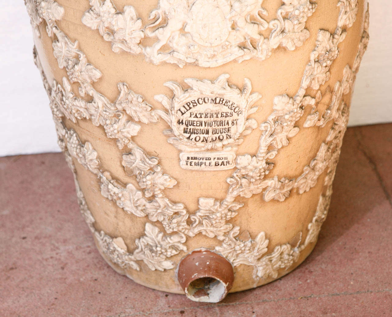 19th Century English Water Filter In Good Condition For Sale In Los Angeles, CA