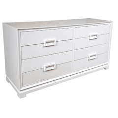 Red Lion Eight Drawer White Lacques Dresser