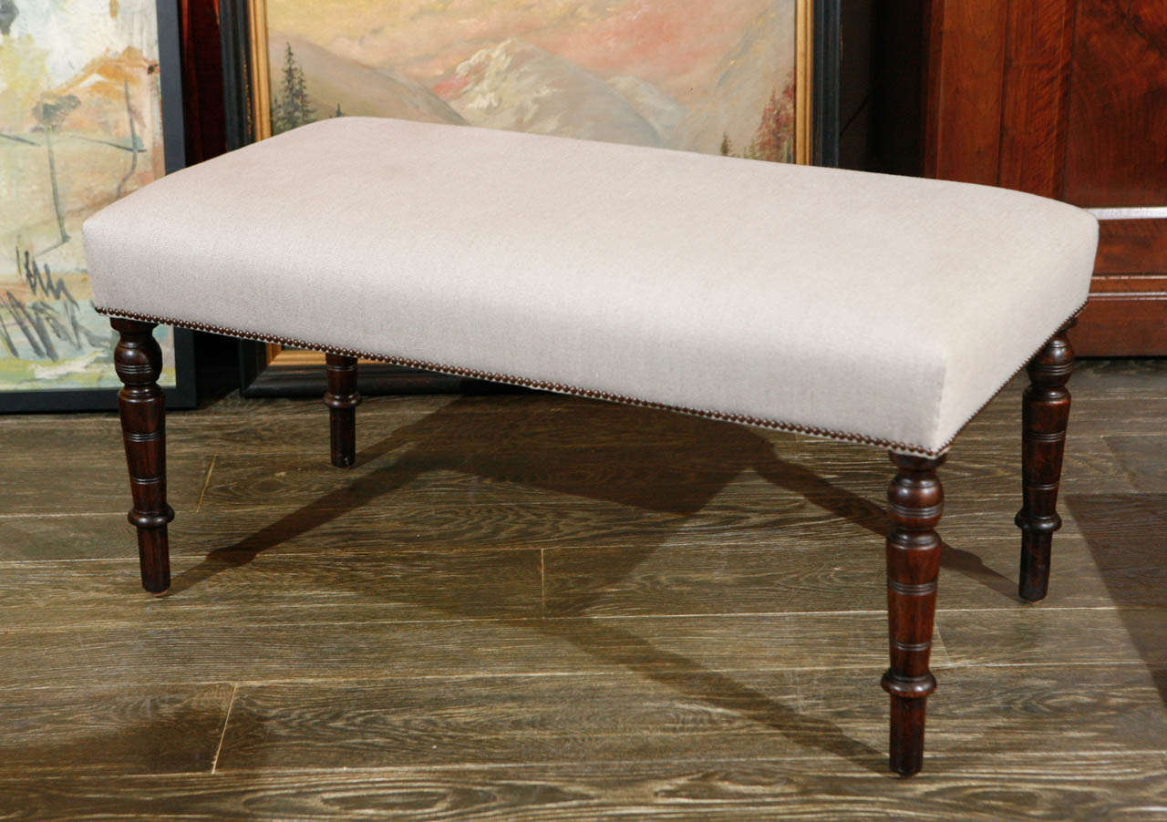 English An Upholstered Bench
