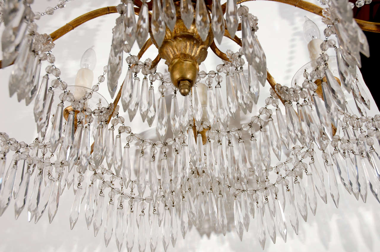 Elegant Gilt-Wood and Cut Crystal Chandelier For Sale 2