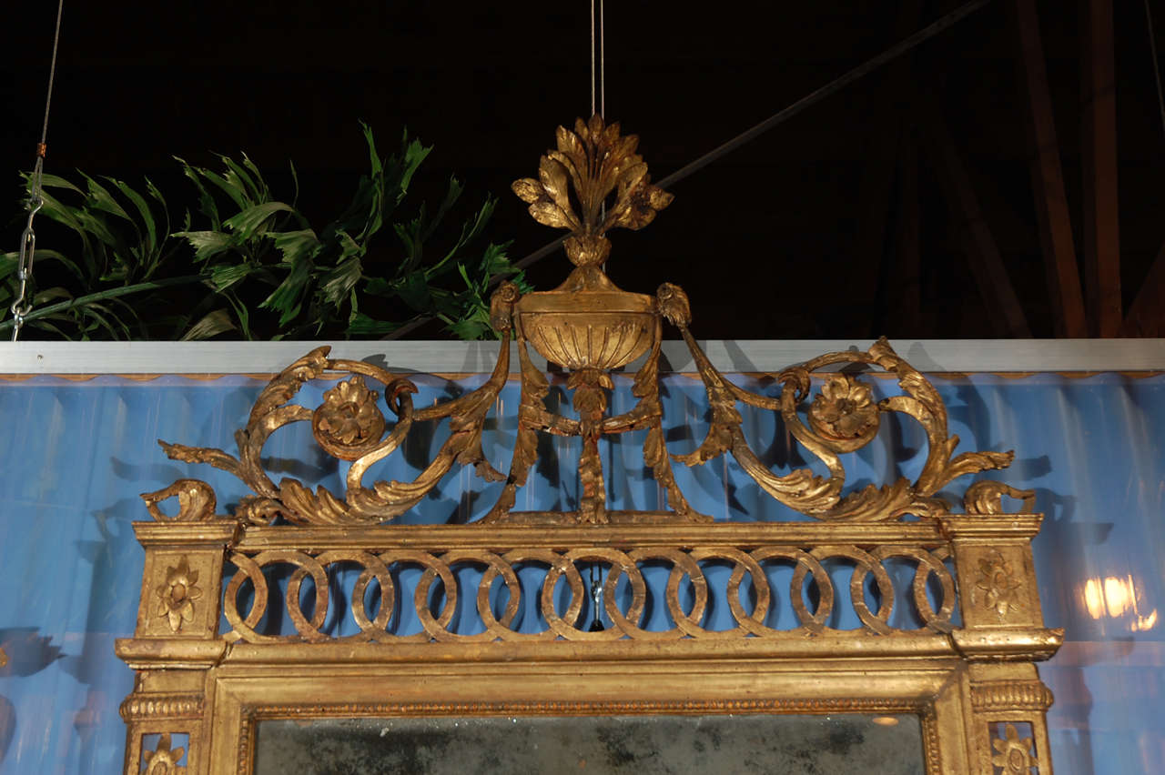 18th Century and Earlier Georgian Mirror For Sale