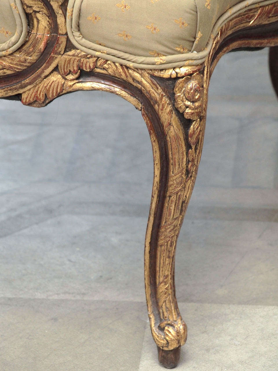 Pair of Giltwood French Fauteuils 1