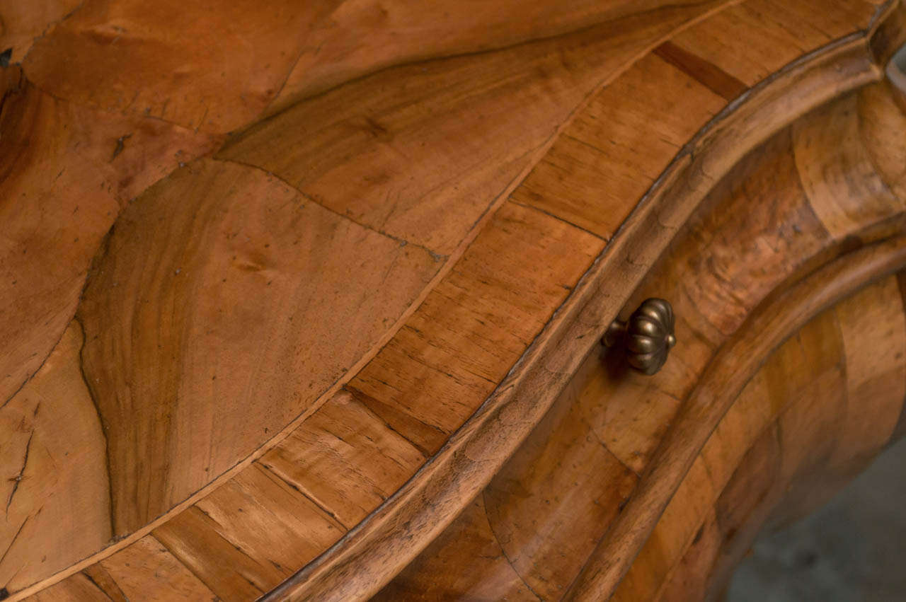 19th Century Italian Yew Wood Commode 2