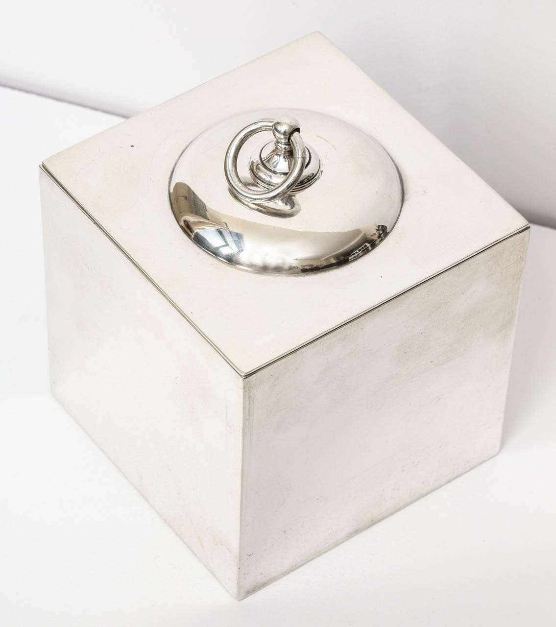 Tiffany & Co. Sterling Portugal Silver Box / Tea Caddy In Excellent Condition In New York, NY