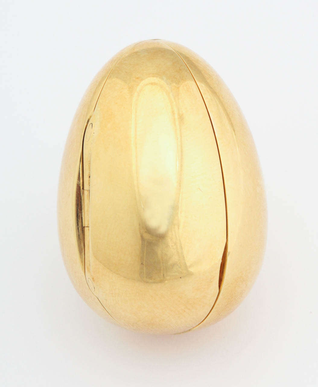 18kt Gold Egg Pillbox For Sale 1