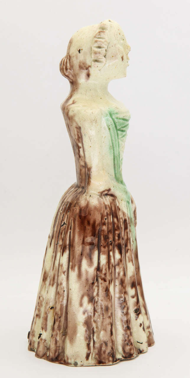 A Rare Whieldon School Pottery Figure Of A Lady In Excellent Condition For Sale In New York, NY