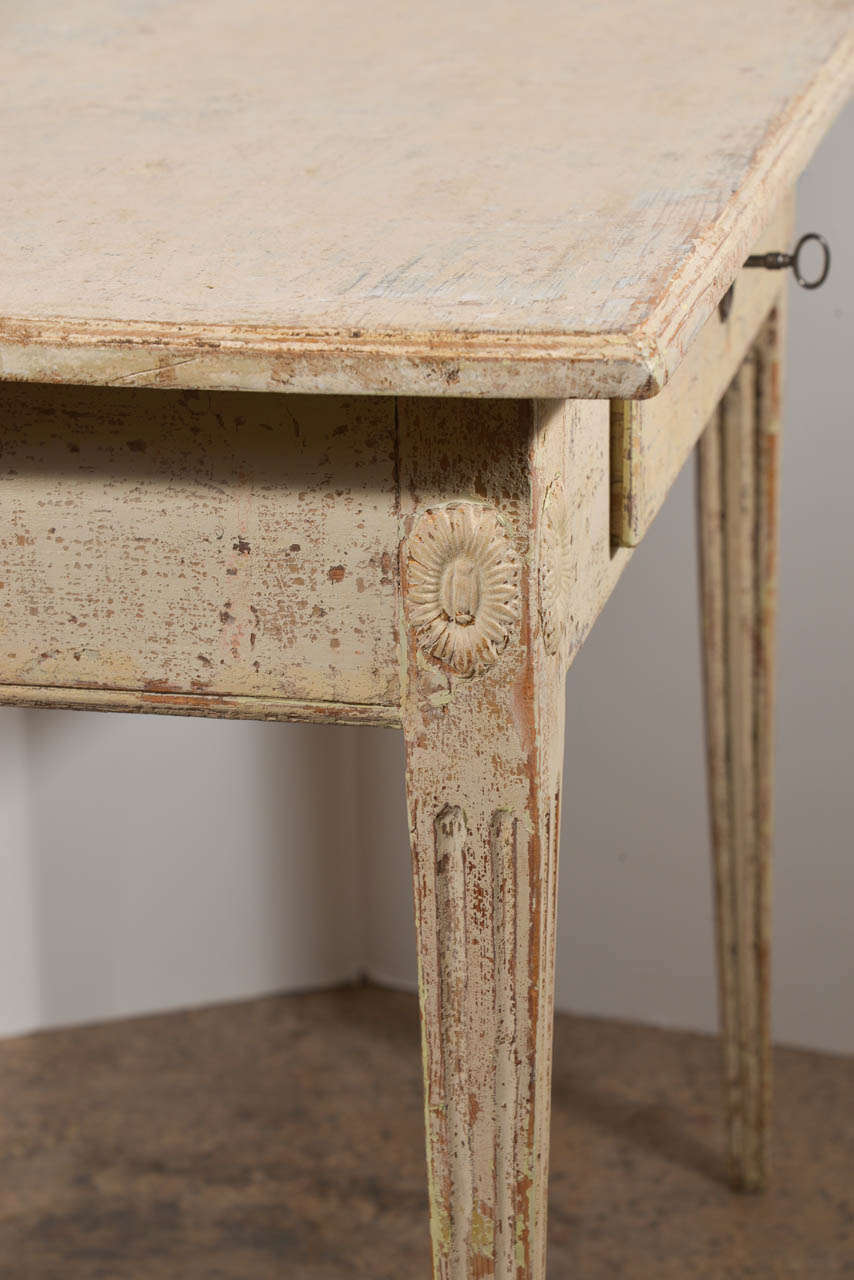 Late 18th Century Gustavian Side Table 3