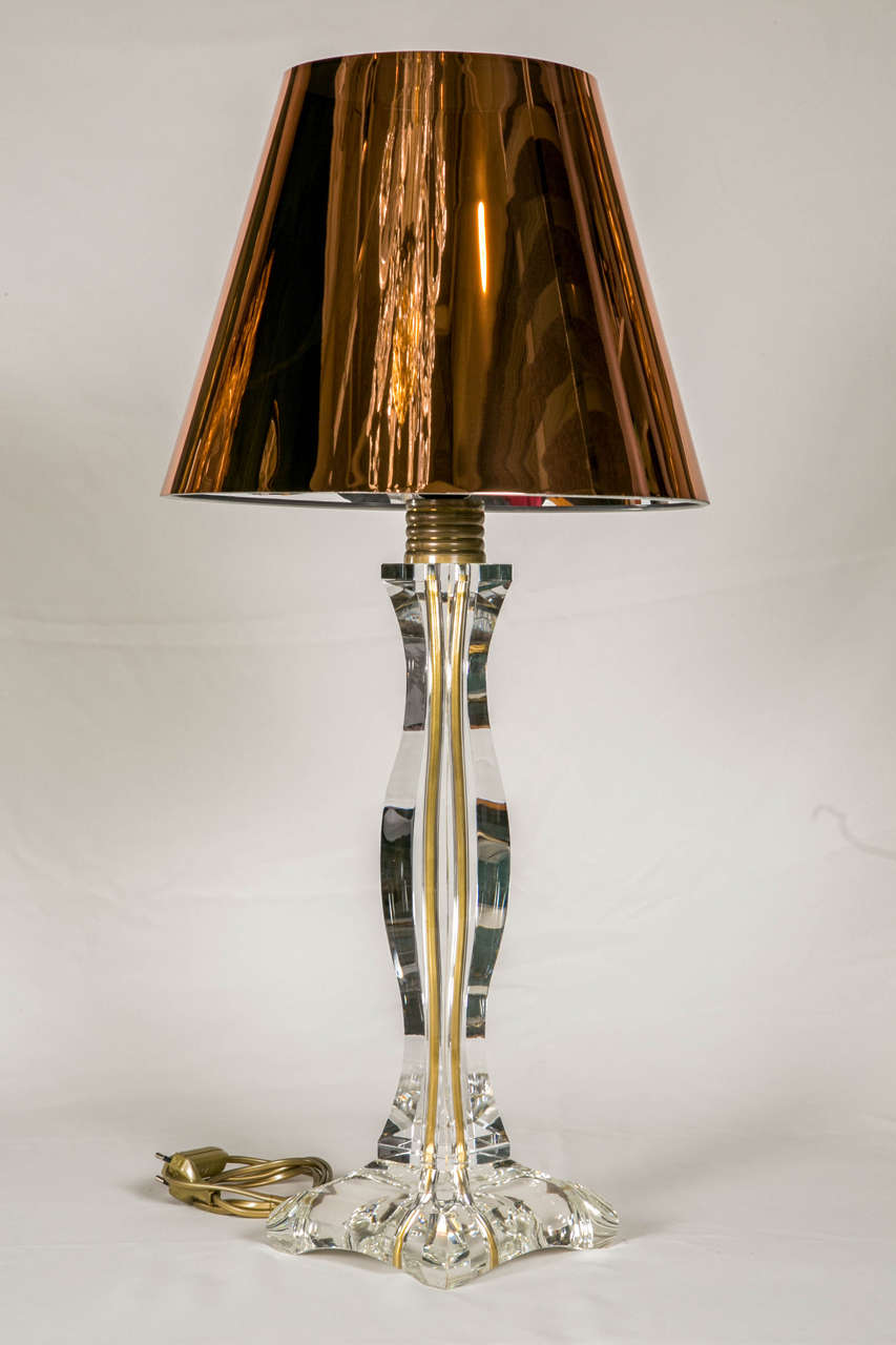 Pair of Italian lamps in glass.
Nice lamps shades in copper color.
