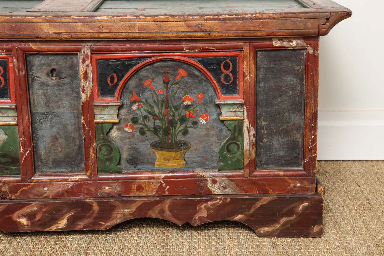 Norwegian Folk Art Marriage Coffer In Good Condition In Greenwich, CT