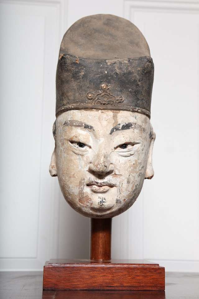 16th Century Ming Dynasty Stucco Head of an Official with Original Paint 2