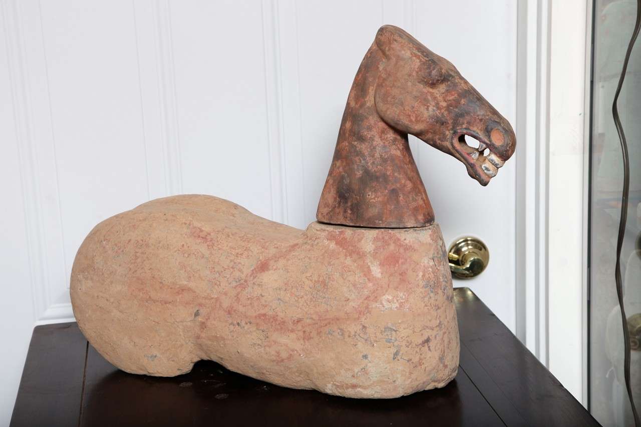 Original Han Dynasty Large Terracotta Horse In Good Condition In Yonkers, NY