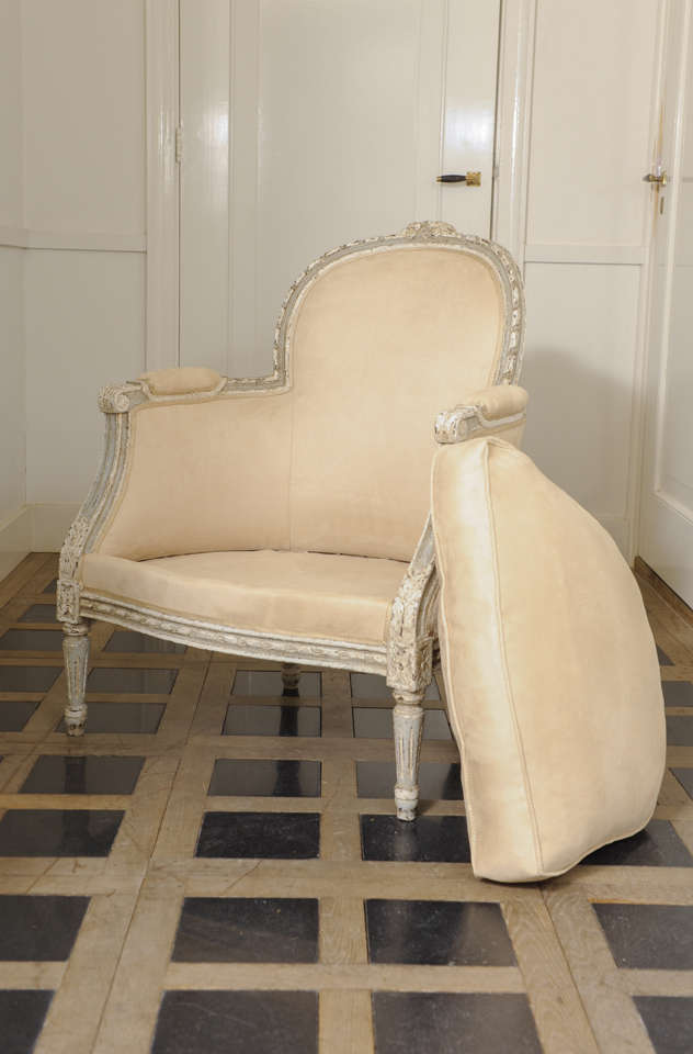 A Pair of 19th Century French Armchairs In Good Condition In Baambrugge, NL