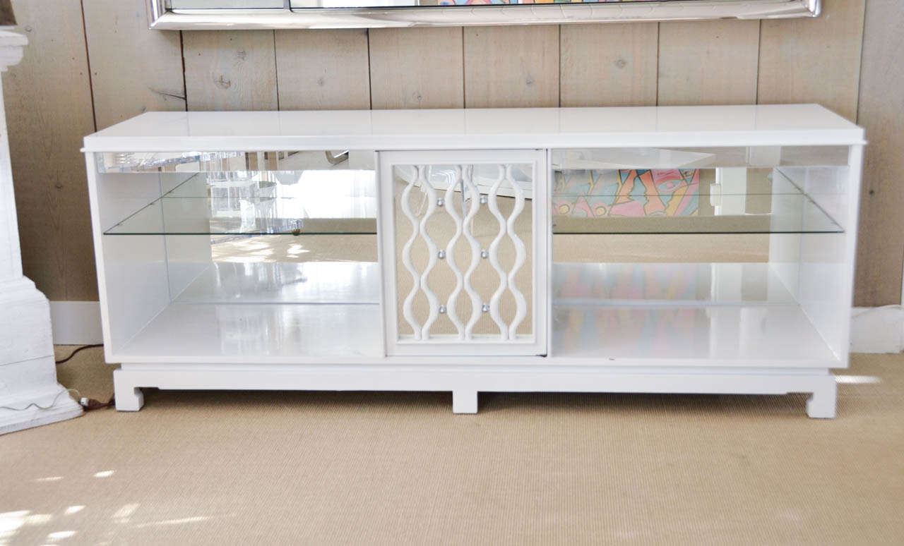 Attractive Mid-Century White Lacquer Buffet
