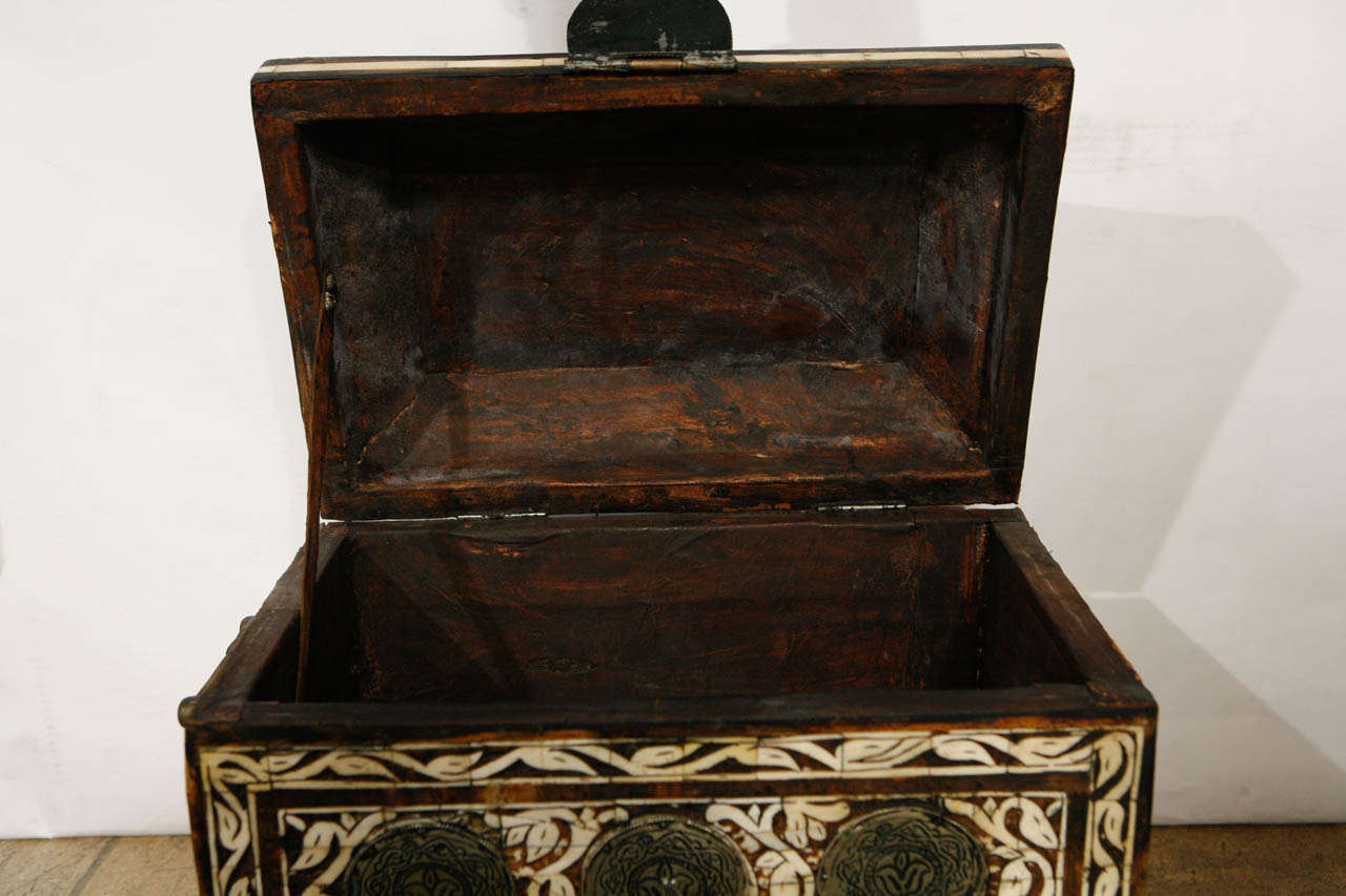 Vintage Inlaid Moroccan Box 1