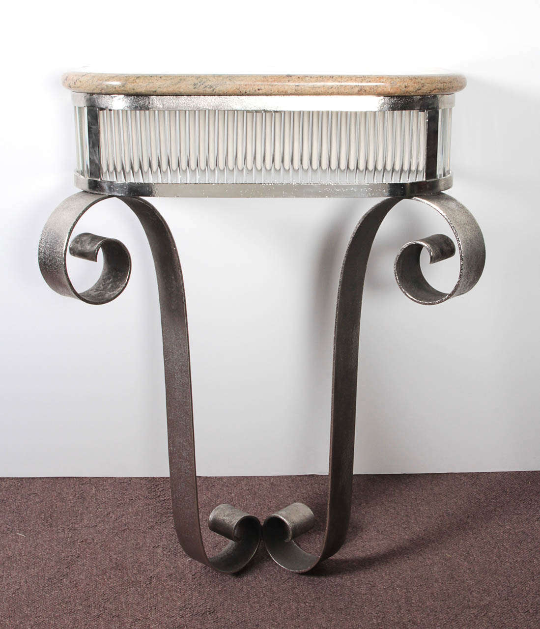 French Art Deco Hammered Iron and Glass Tulip Console, Nickel-Plated, 1930 6