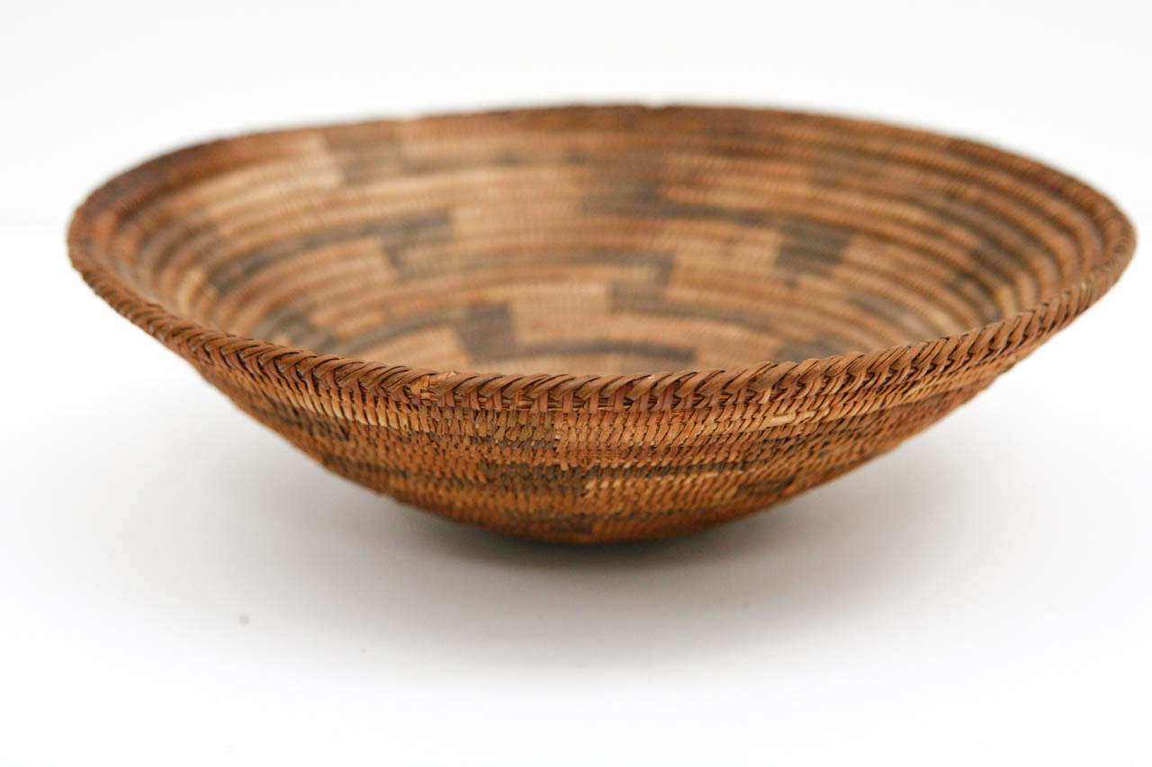Late 19th Century Apache Basket In Good Condition In Van Nuys, CA