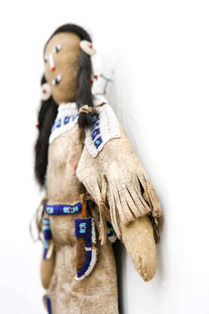 20th Century Plains Indian Female Doll In Excellent Condition In Van Nuys, CA