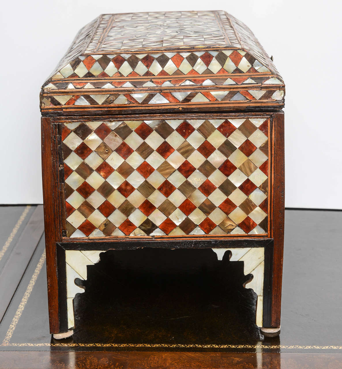 18th Century and Earlier Rare 18th Century Turkish Mother-of-Pearl Inlaid Decorative Box