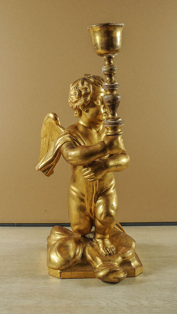 Romantic 19th Century Italian Carved Golden Angel For Sale
