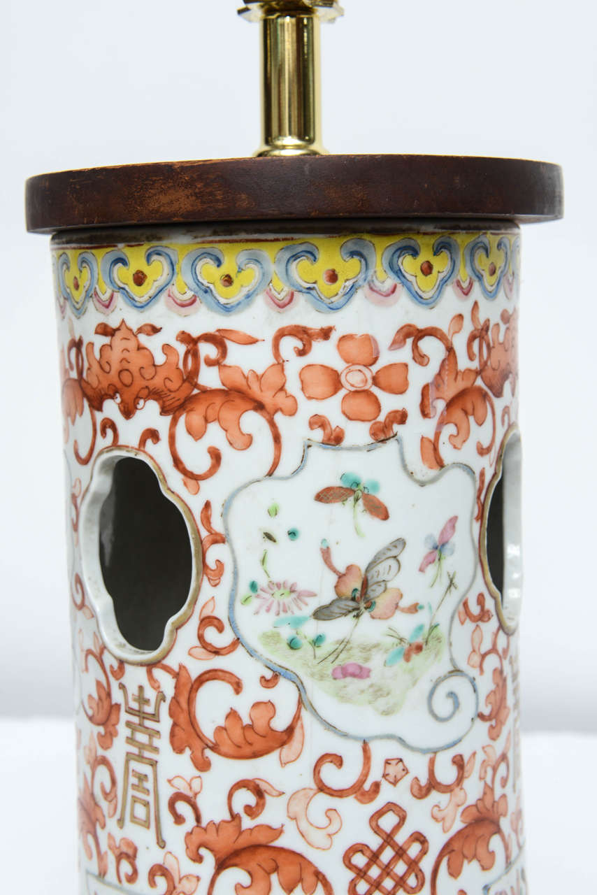 Chinese Porcelain Hat Stand Lamp, 19th Century For Sale 6