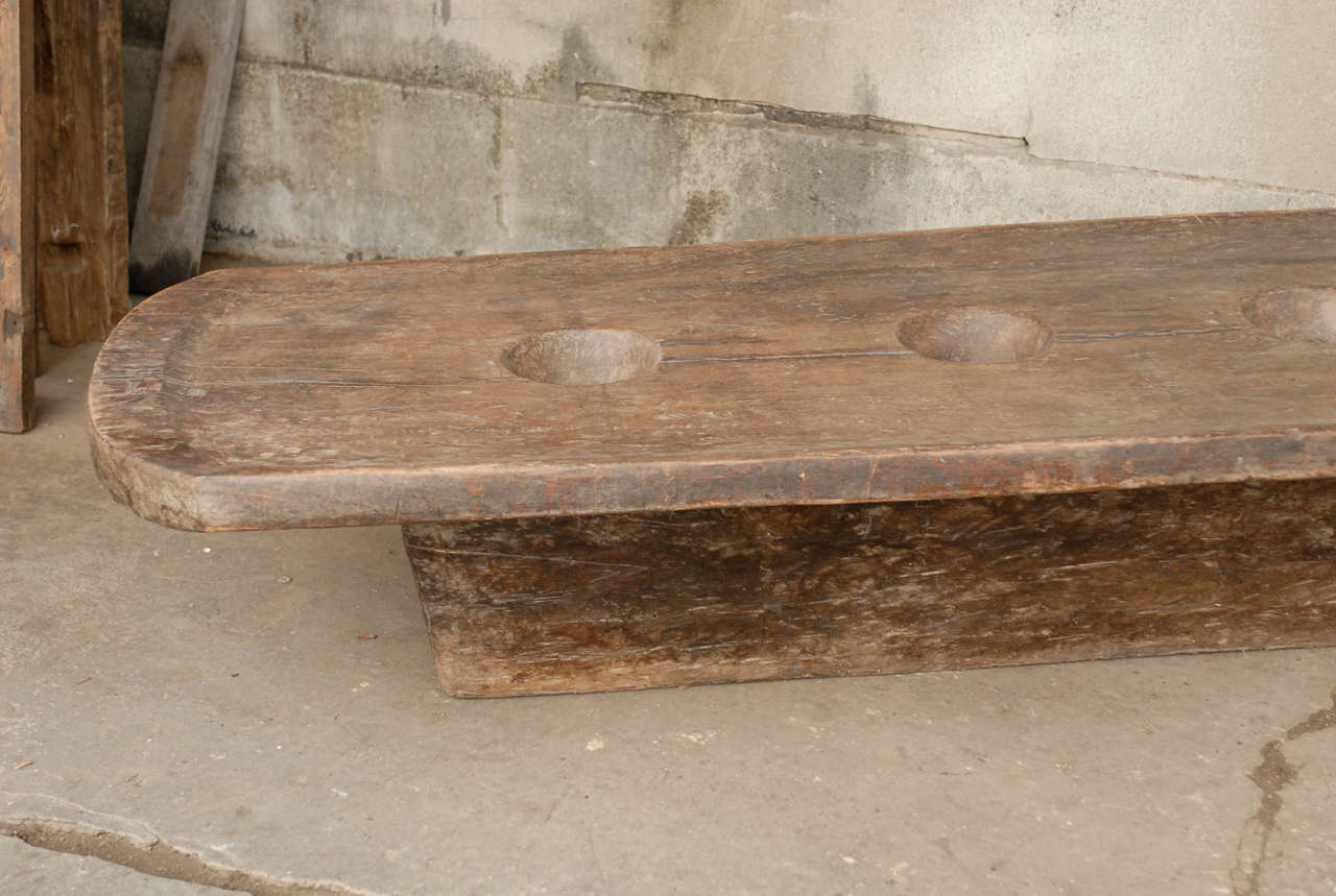 Naga Mid-20th Century Grain Grinding Table from North East India In Good Condition In Atlanta, GA