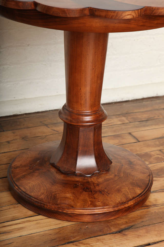 Unique Art Deco Side /Center Pedestal Table In Excellent Condition In New York, NY