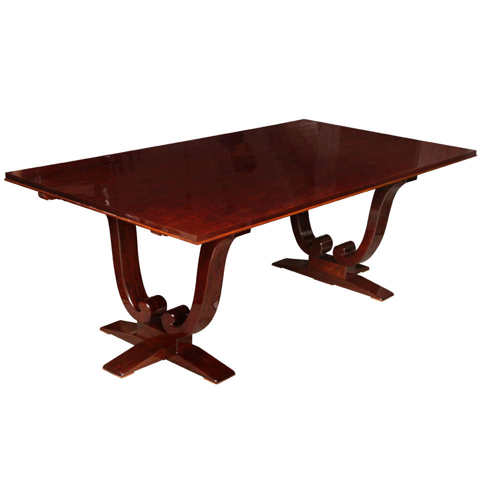 Elegant Art Deco Dining Table For Sale at 1stDibs