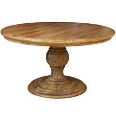 A fabulous round dining table