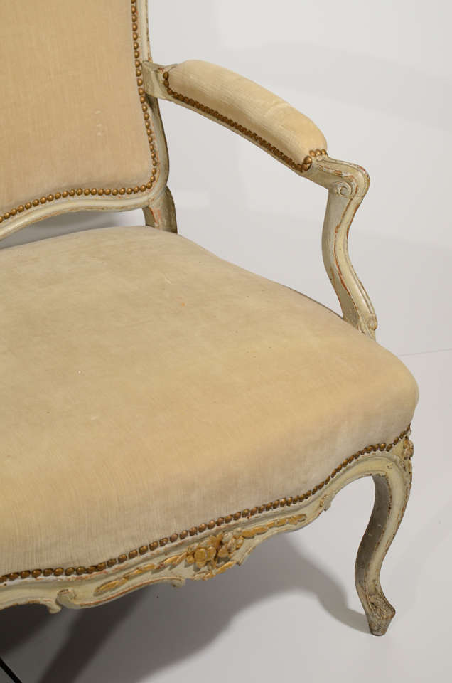 20th Century French Settee For Sale