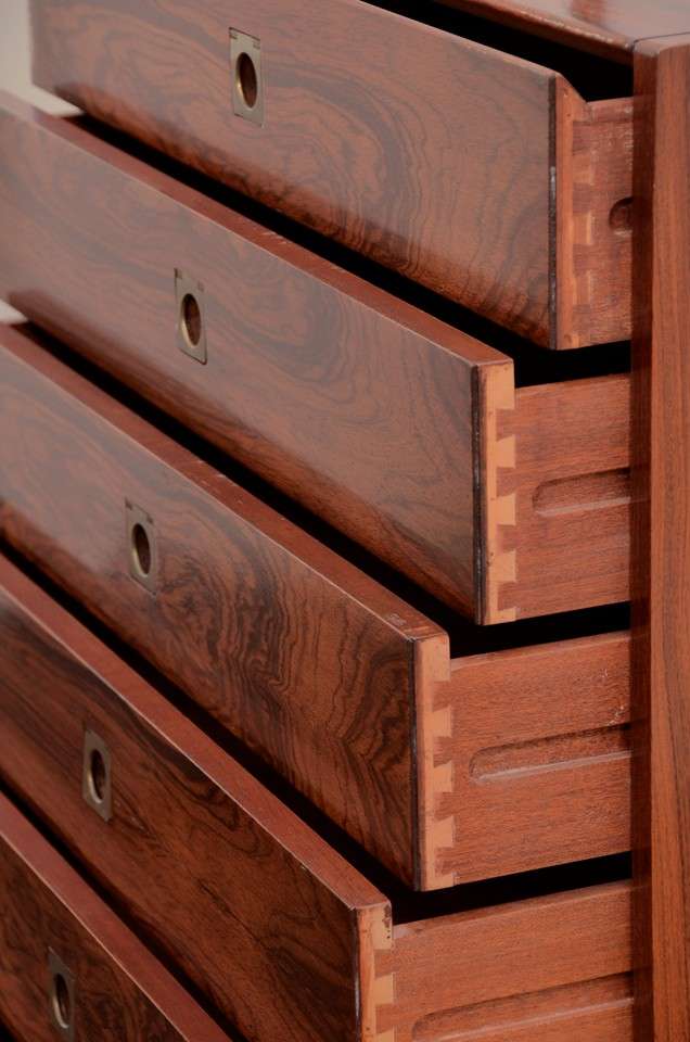 1970s English Rosewood Chest of Drawers by Heal's 3