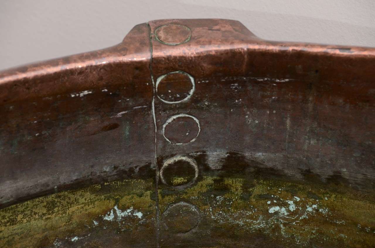 Early 19th Century Copper Laundry Bucket 2