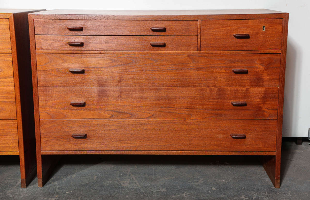 Scandinavian Modern Teak Chest Six-Drawer Dresser by Hans Wegner for Ry Mobler