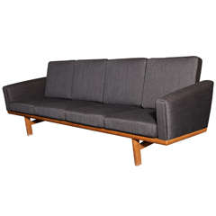GE-234/4 Oak 4-Seater Sofa by Hans Wegner