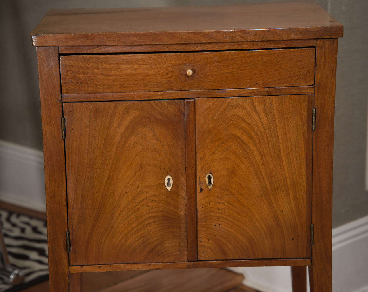 A Small French Cabinet In Good Condition In New York, NY