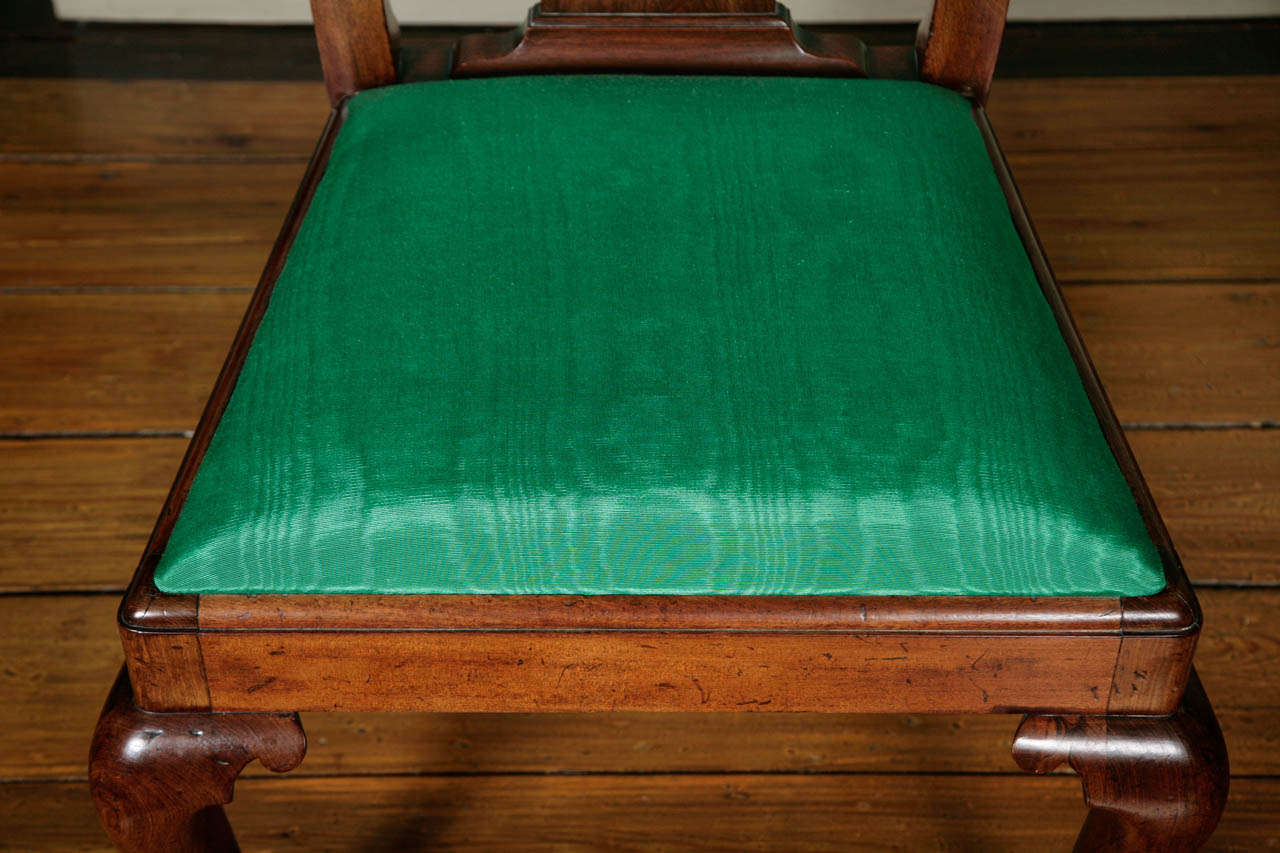 A Good Pair of Chippendale Period Chairs circa 1760 In Good Condition In London, GB