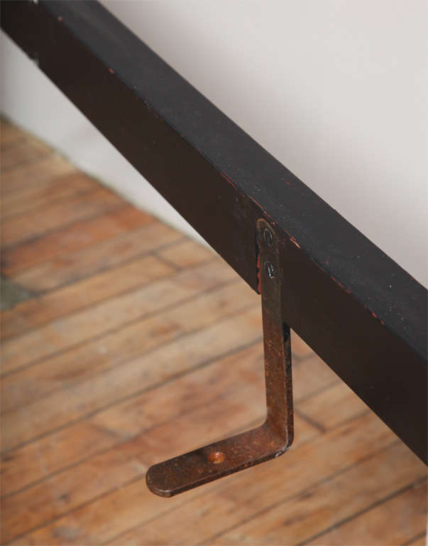 Black Canopy Bed 2
