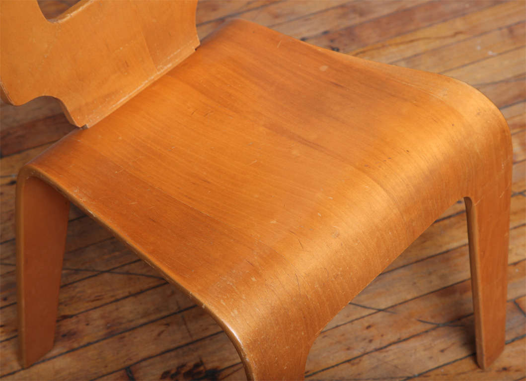 Pair of ThadenJordan Furniture Co Bent Plywood Side Chairs For Sale at