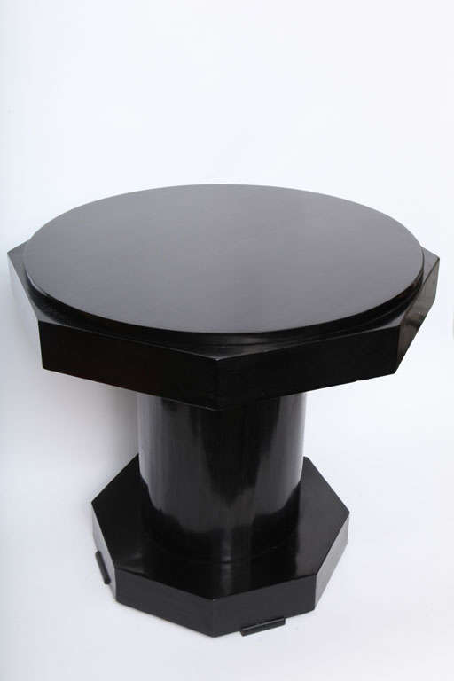 20th Century A German 1920' Art Deco  black lacquer Table