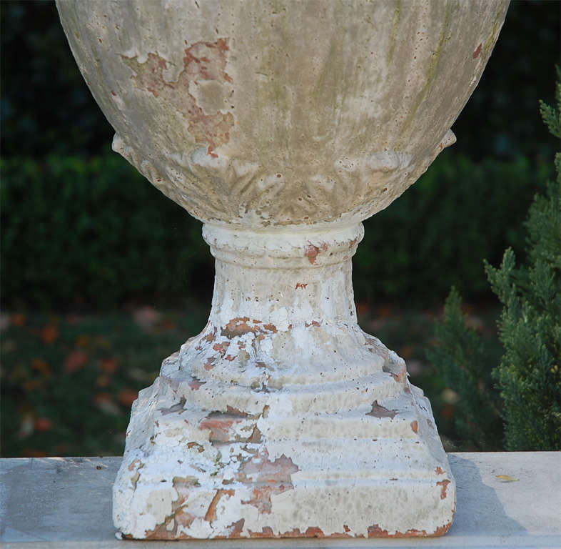 Italian Style Terracotta Urns In Excellent Condition In Los Angeles, CA