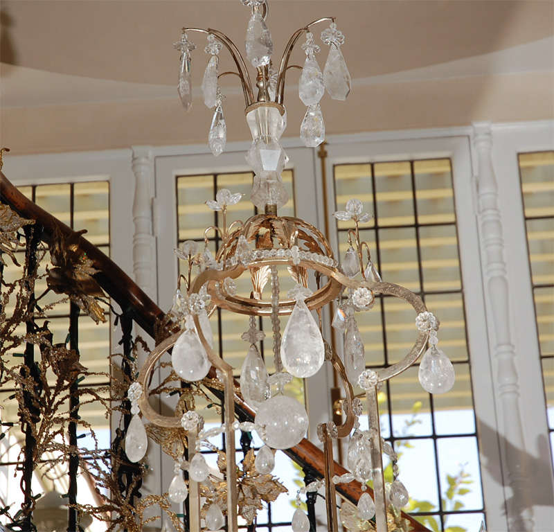 Americano Lampadario in cristallo di rocca in oro bianco 22 carati di Villa Melrose in vendita