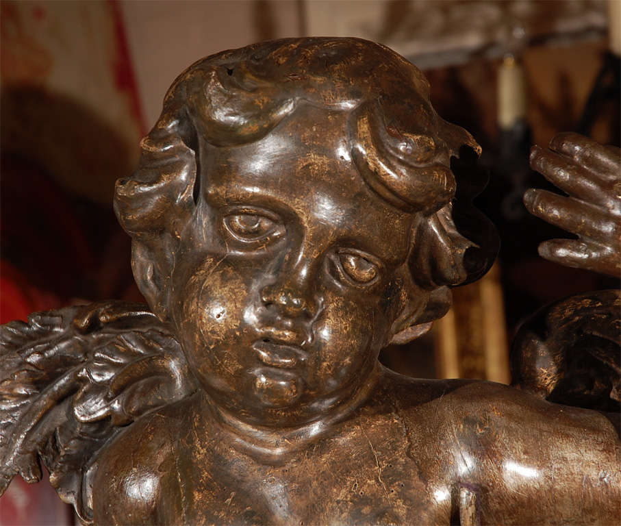 Pair of Late 17th Century Italian Cherubs In Good Condition For Sale In Los Angeles, CA