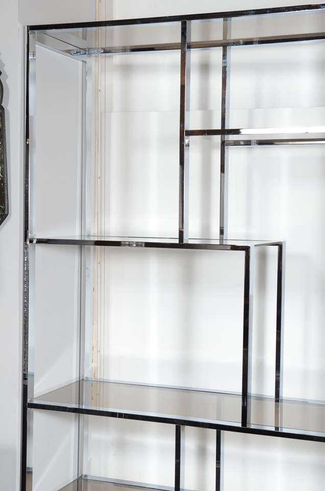 Modernist Chromed Etagere With Bronze Mirror & Smoked Glass by Milo Baughman In Excellent Condition In New York, NY