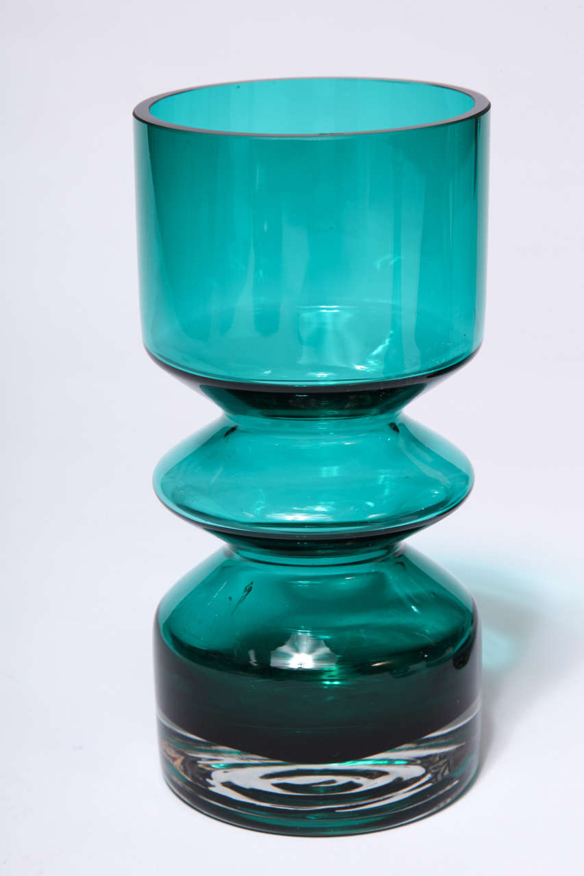 Grouping of Finnish Teal Green Vases In Excellent Condition In New York, NY
