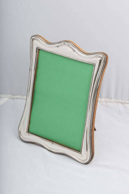 painting frame green screen