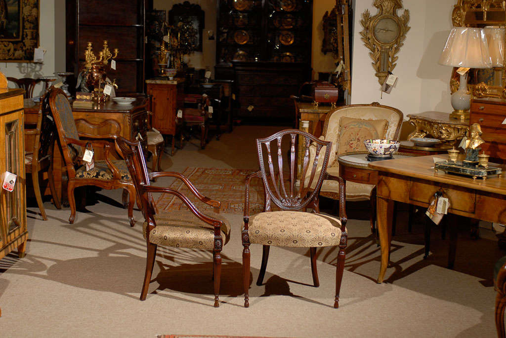 Mid 19th Century English Hepplewhite Style Mahogany Arm Chairs In Good Condition In Atlanta, GA