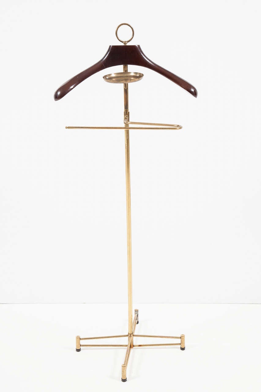 Unique Coat Stand "Valet" in Brass and Wood, Italy 1960s