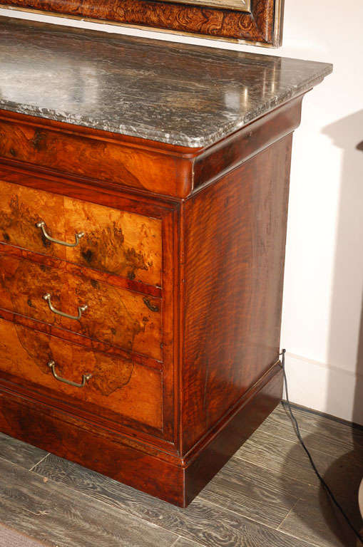 Mid-19th Century French Chest in Walnut with Marble Top 1